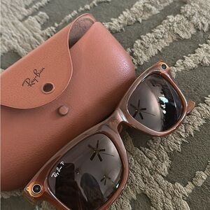 Ray-Ban brown Sunglasses with charging Case